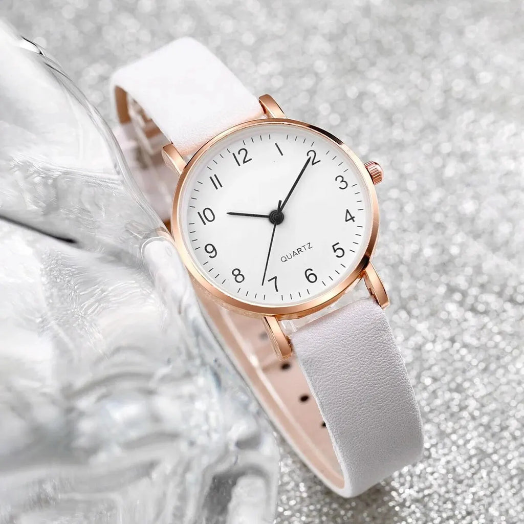 4pcs/set Women's Watch Casual Rome Fashion Quartz Watch Analog PU Leather Wrist Watch & Jewelry Set（Without Box）