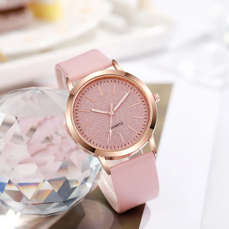 Simple Fashion Women Watches Design Leather Watch Luxury Ladies Business Quartz Wristwatches Womens Small Round Dial Clock