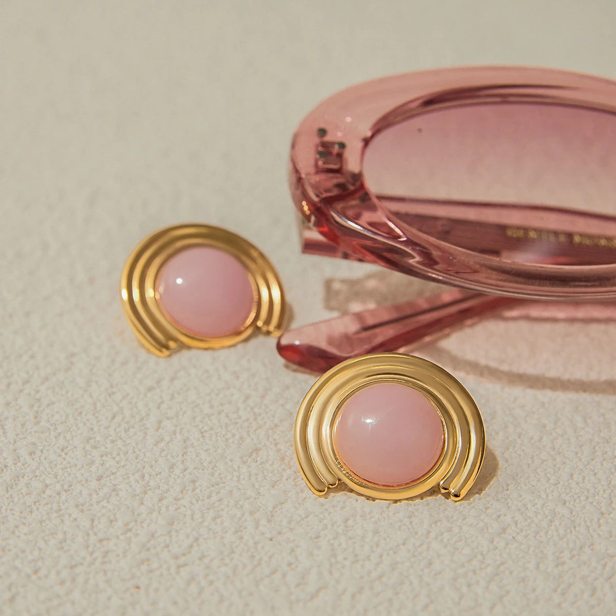 Uworld Designer Pink Natural Stone Ribbed Earrings 18K Gold Color Stainless Steel Round Earrings Women's Accessories Party Gift